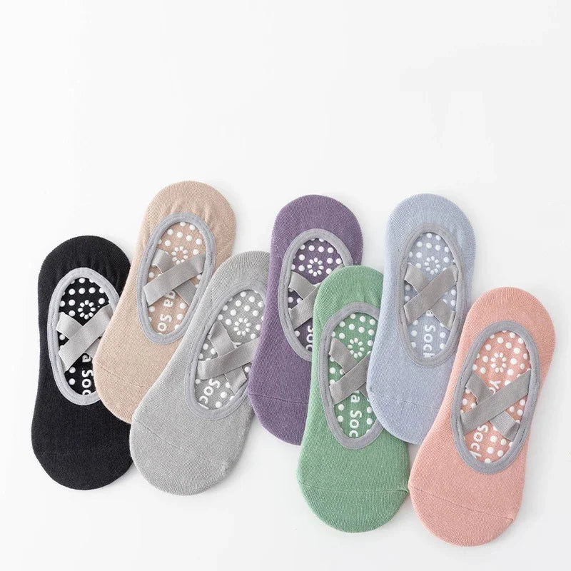 Women’s Anti-Slip Yoga Socks – Silicone Grip & Breathable