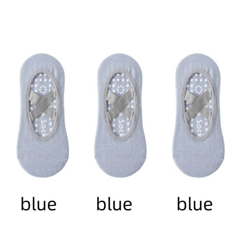 Women’s Anti-Slip Yoga Socks – Silicone Grip & Breathable