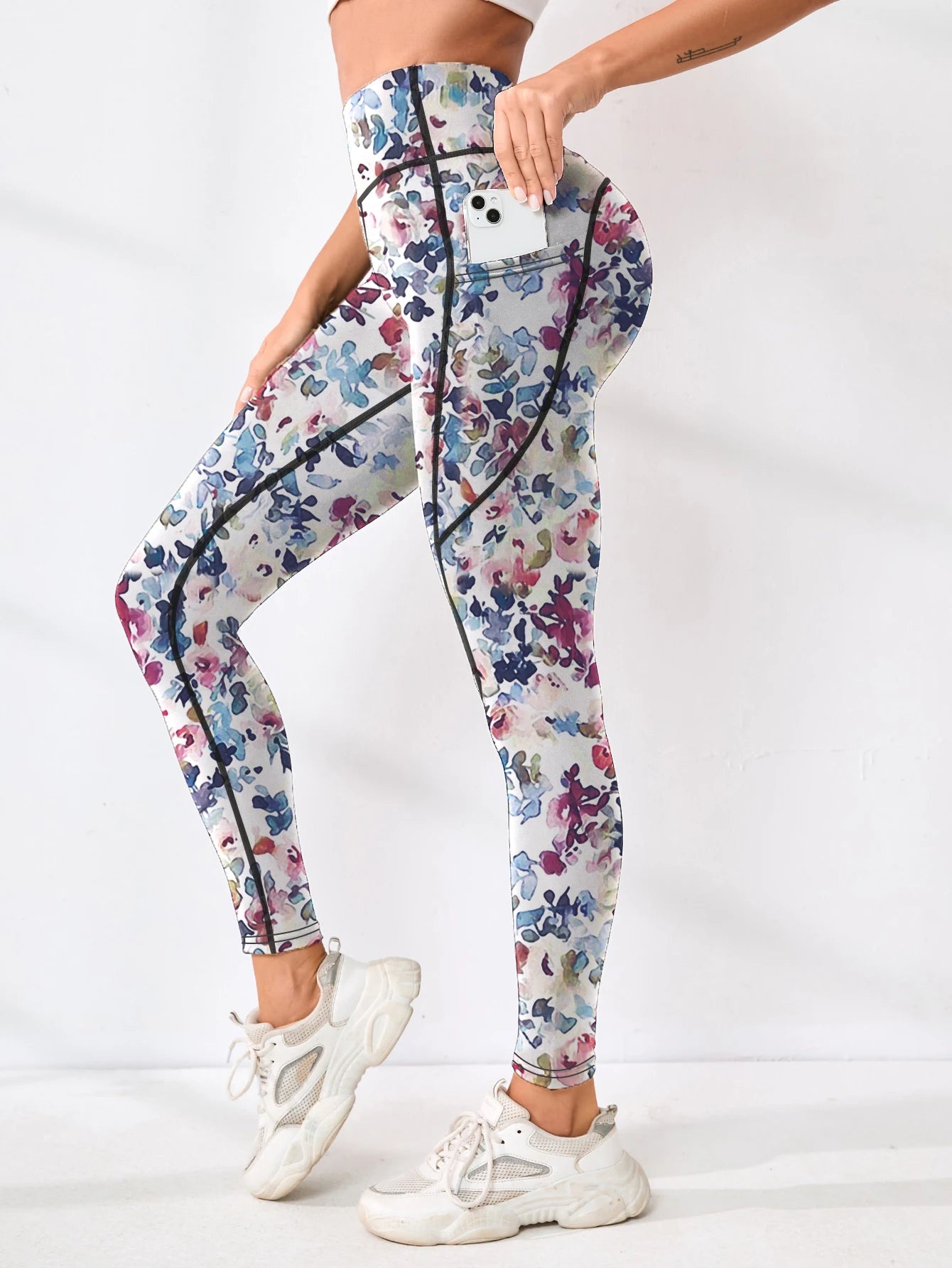 Printed High-Waist Fitness Pants – Pocketed & Slim Fit
