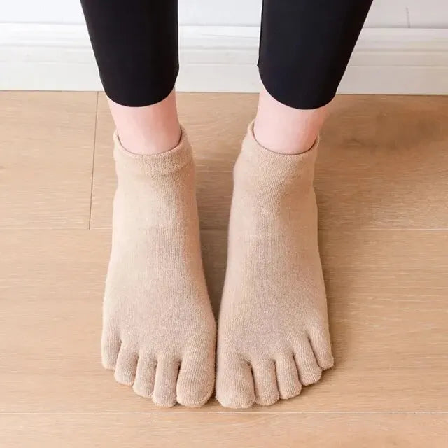 Women’s Non-Slip Pilates Socks – Five-Toe Grip & Breathable