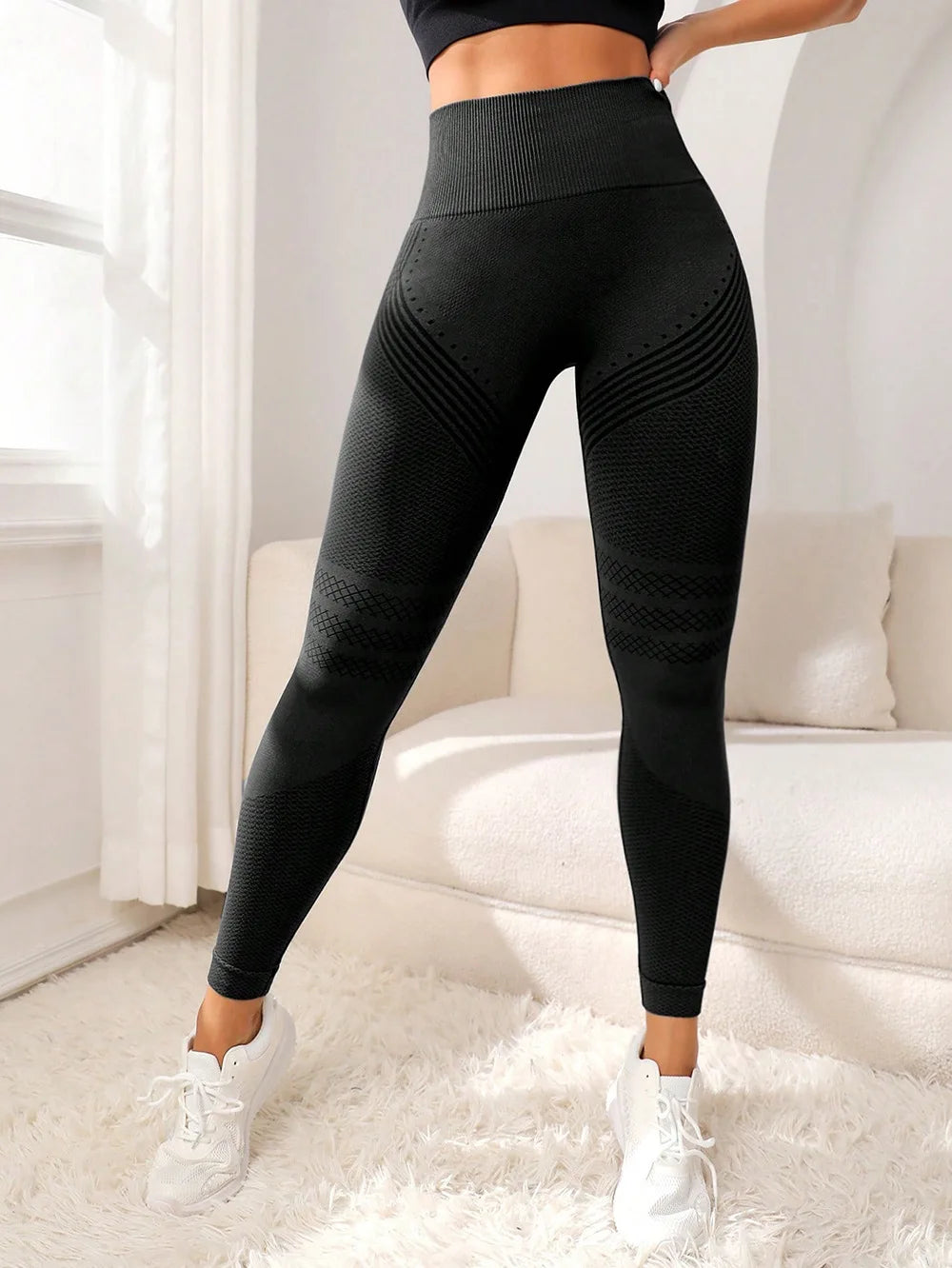High-Waist Lifting Sports Pants – Flattering & Elastic