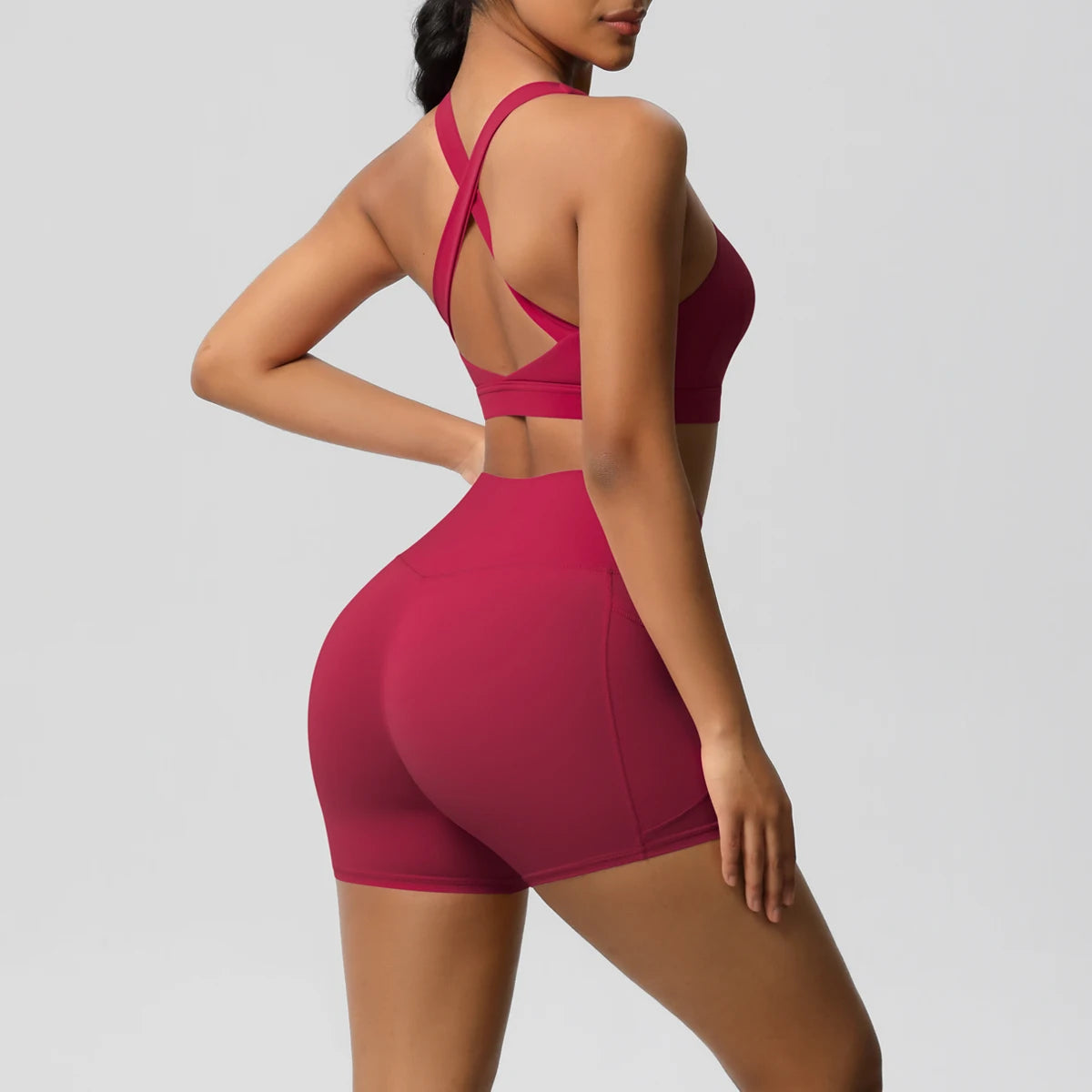 2-Piece Yoga Set with Pockets – Crossover Bra & Leggings