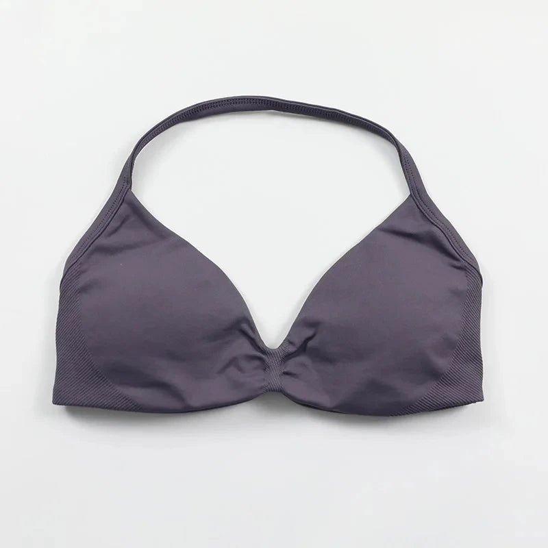 Strappy Sports Bra – Seamless Push-Up Support