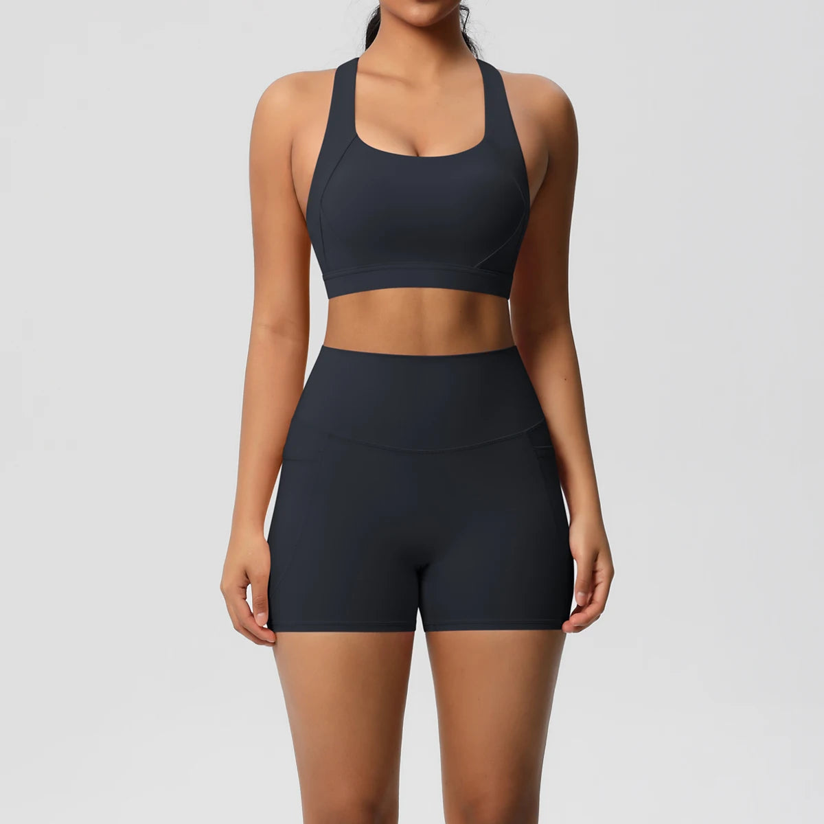 2-Piece Yoga Set with Pockets – Crossover Bra & Leggings